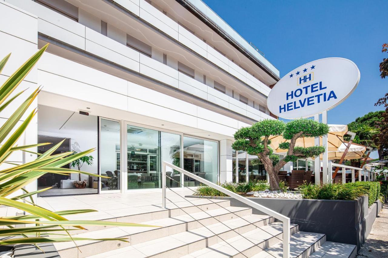 Hotel Helvetia Lignano Sabbiadoro Exterior foto
